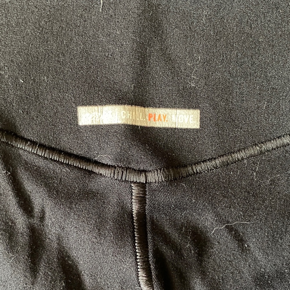 Aerie Classic Black High-Waisted Leggings - Picture 5 of 5